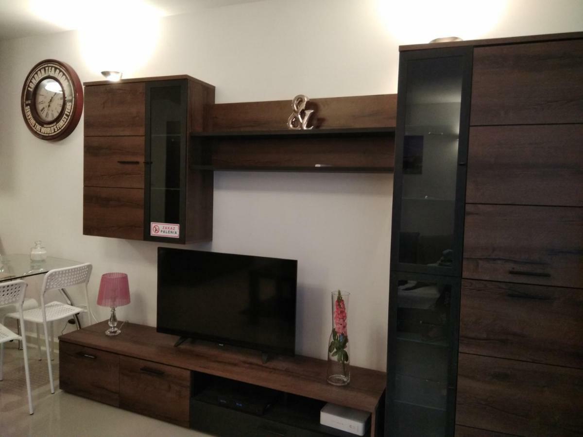 Cherry Apartament W Scislym Centrum Lägenhet